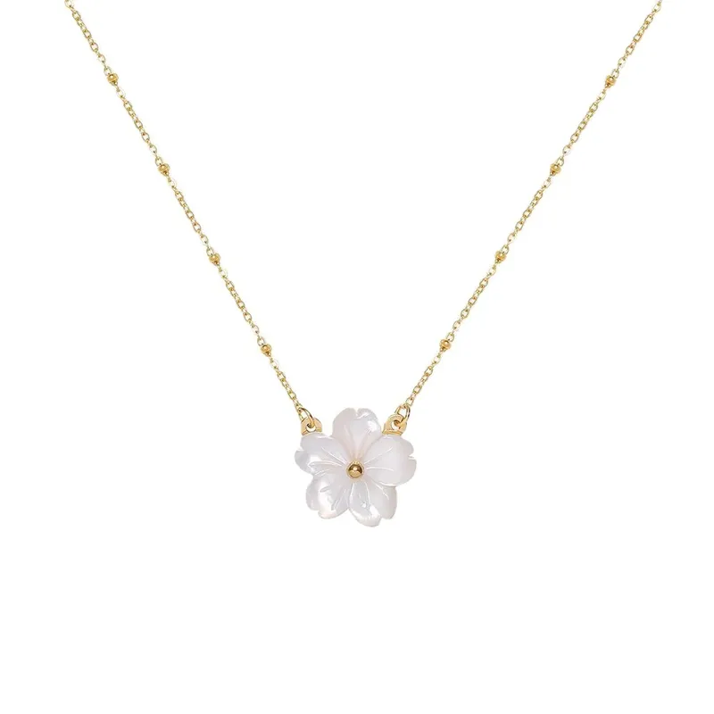 Madre Perla Flor Necklace