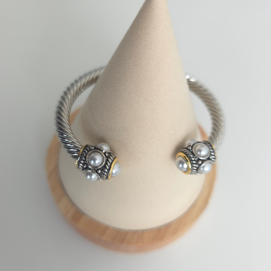 Gabriela Bangle