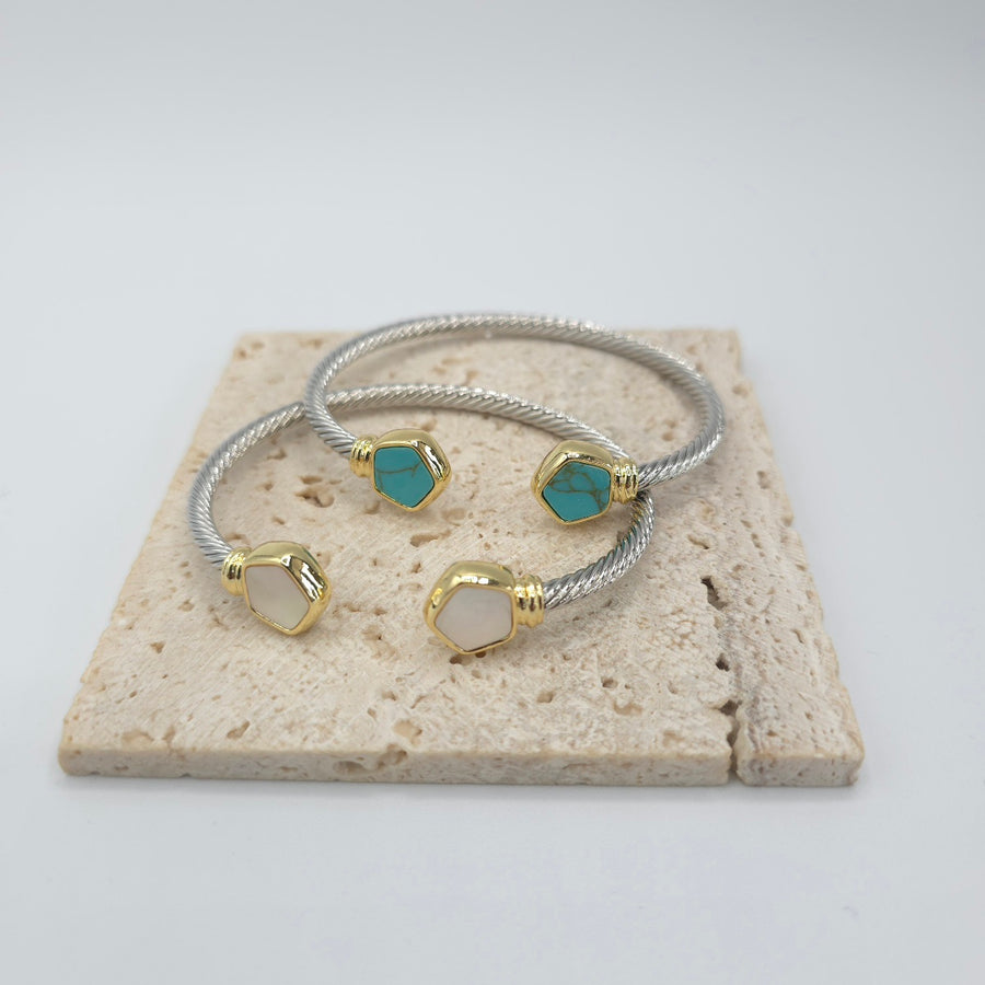 Rebeca Bangle