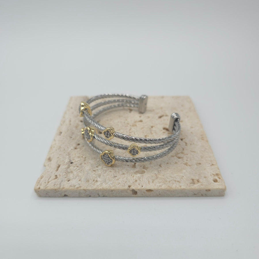 Yvette Bangle