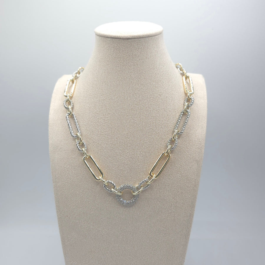 Linda Crystals Necklace