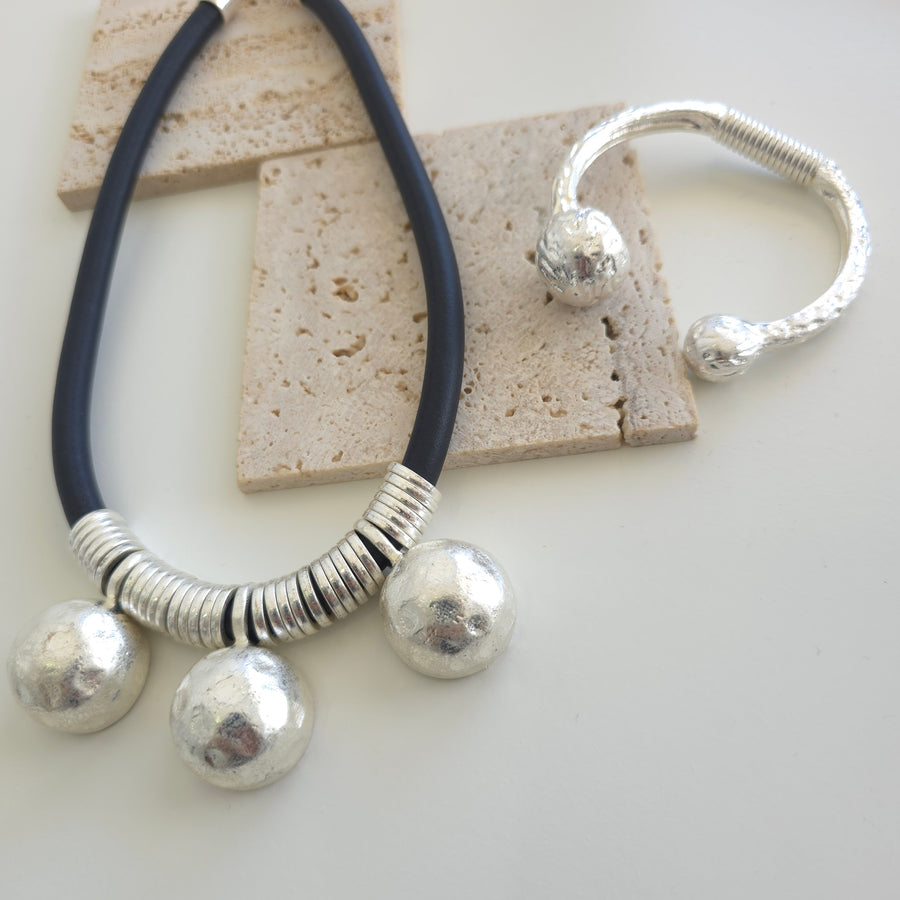 Greta Necklace