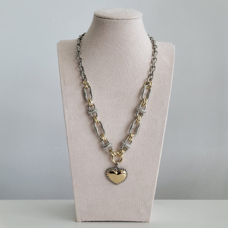 Vera Necklace