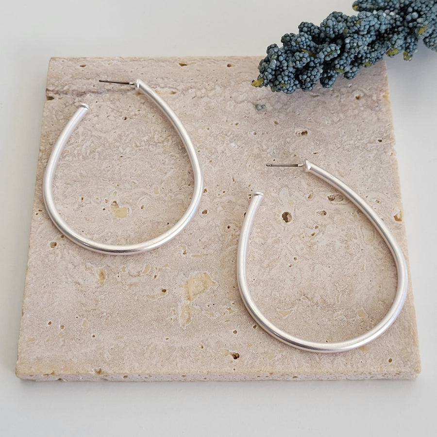 Eva Hoop Earrings