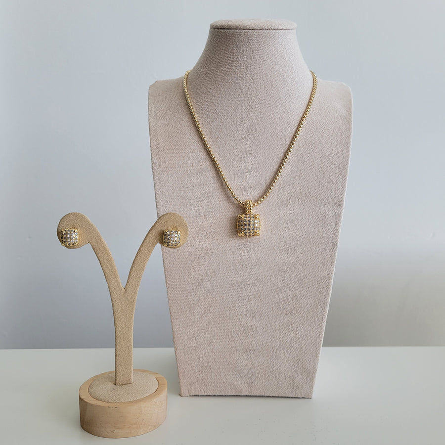 Biella Necklace